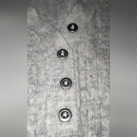 Small, grey, sweater by kaisely - Picture 5 of 5